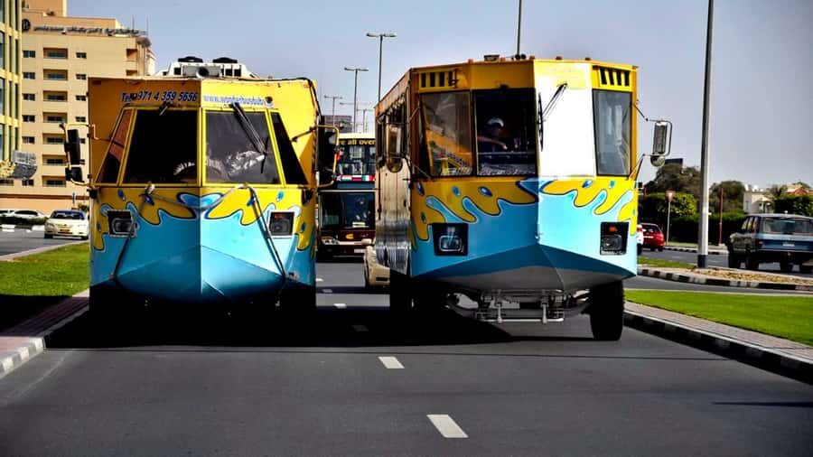 Dubai: Old town tour with Wonder Bus, souks, Creek and Guide - Views from the route: Grand Mosque and even Rolex Twin Towers