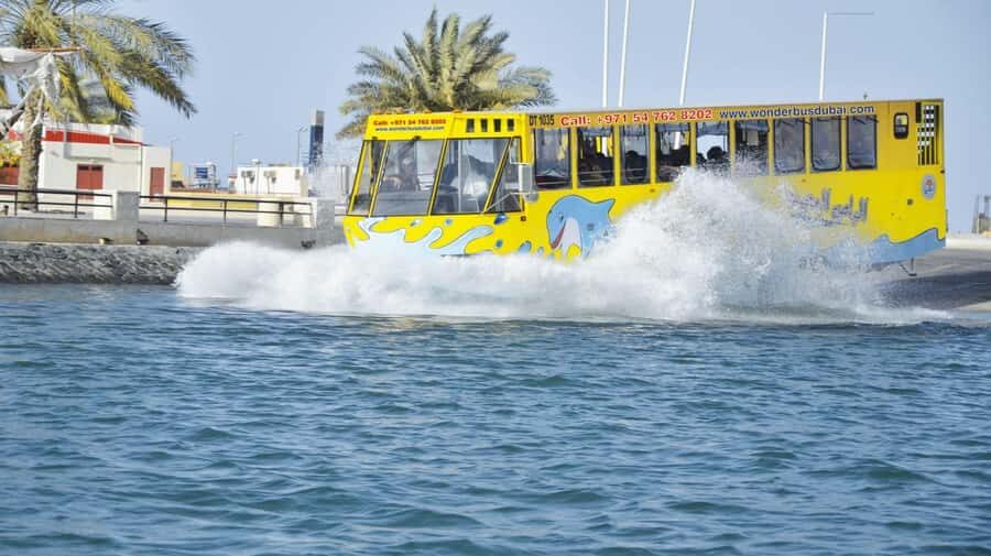 Dubai: Old town tour with Wonder Bus, souks, Creek and Guide - Meeting points and drop-offs: Al Shindagha, Deora Perfume, and Al Ghubaiba