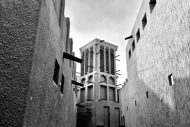Dubai Old Town Walking Tour with Abra ride, Spice and Gold Souk - Al Fahidi and the Creek: why this Old Dubai route works