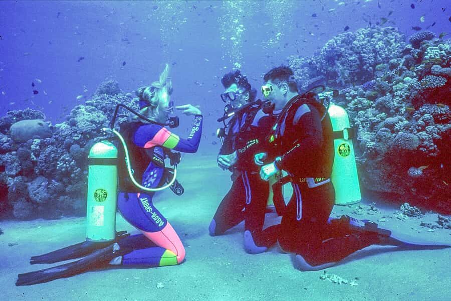Dubai: PADI Open Water 18-Meter Diving Certification - Online theory at home: why the self-paced part helps