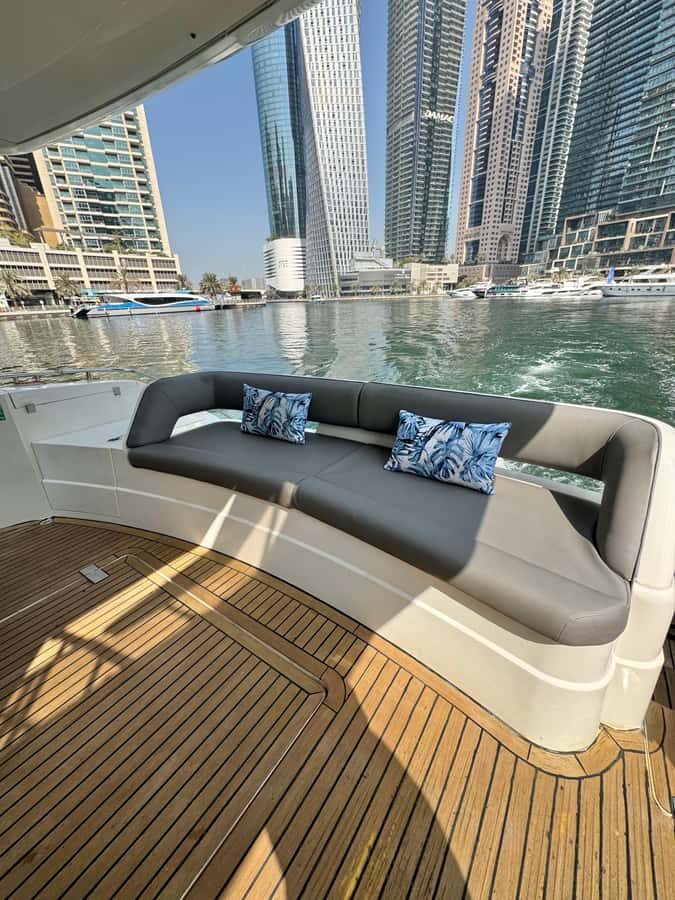 Dubai: Palm Jumeirah luxury private yacht Tour - Swimming in the Arabian Gulf: worth it, if you’re ready