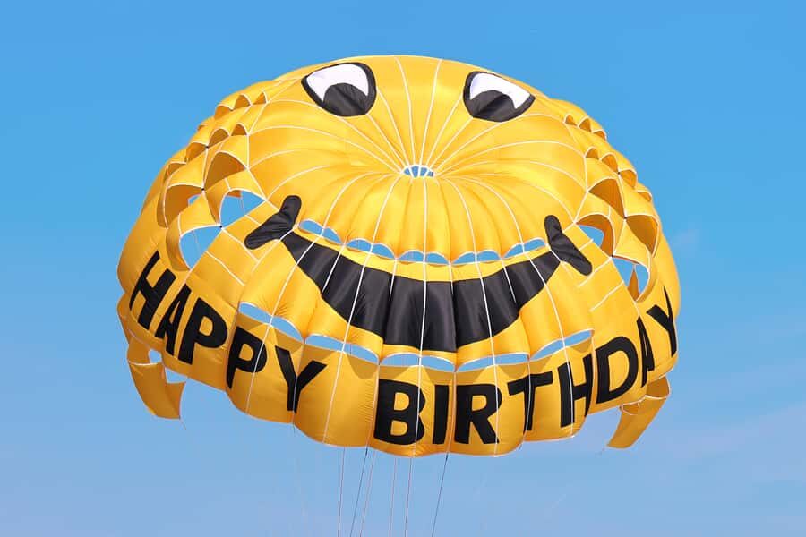 Dubai: Parasailing with Happy birthday Parachute JBR & Palm - What Happens on the Day: Safety Gear, Instruction, Then Flight