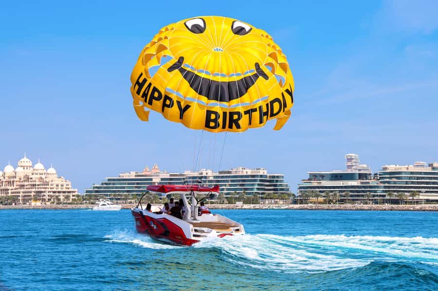Dubai: Parasailing with Happy birthday Parachute JBR & Palm - The Crew Factor: Professional, Kind, and Patient