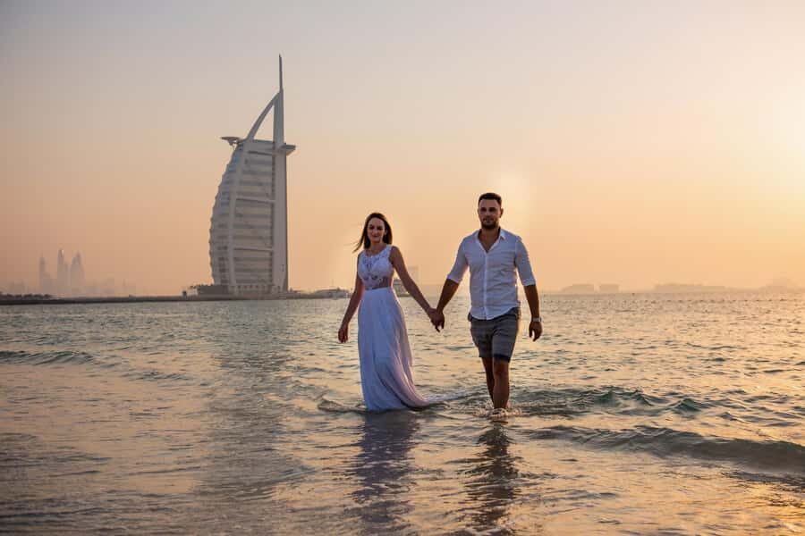 Dubai Photo Shoot with a Personal Travel Photographer - Who this photo shoot is best for (and who should think twice)