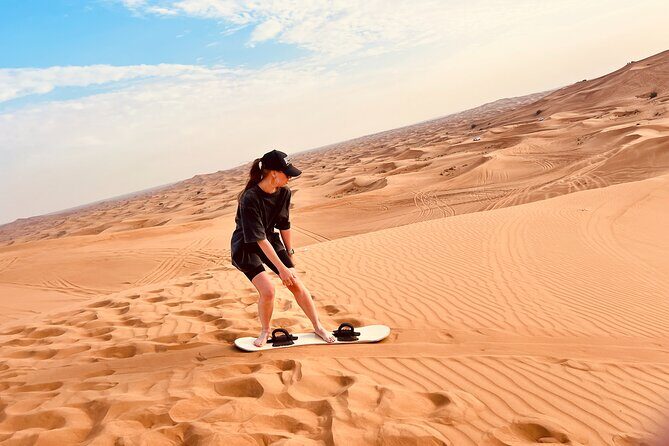 Dubai Premium Desert Safari Red Duns Camel sandbord & Premium BBQ - Price and logistics: is this Dubai premium safari worth $37.96?