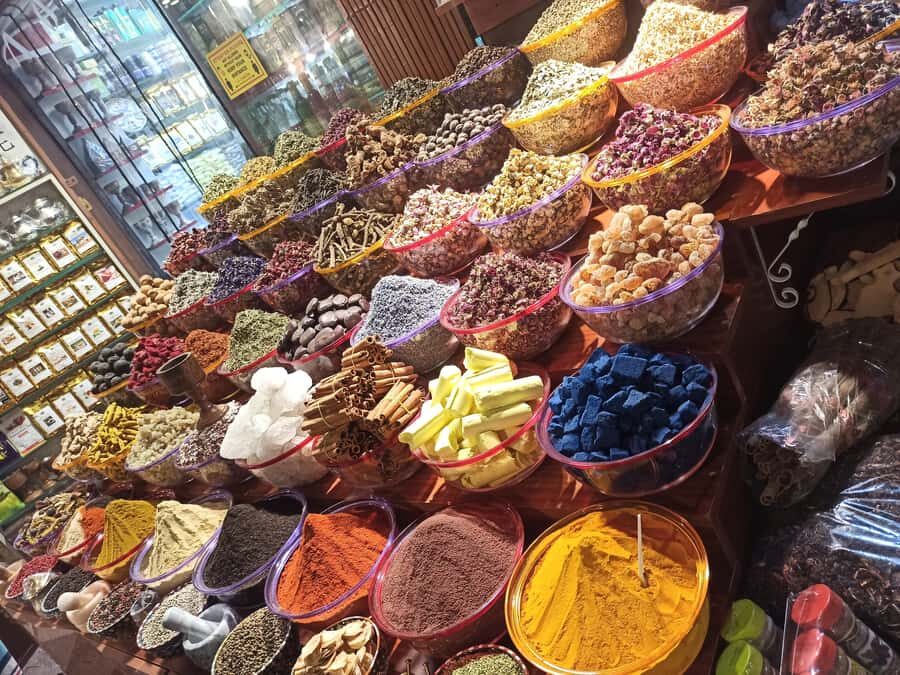 Dubai: Premium Half-Day Dubai Highlights Tour small group - Bur Dubai Shawarma Stop and Dubai Creek Abra Ride