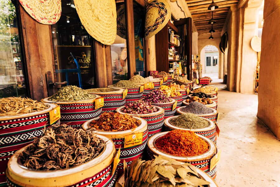 Dubai: Premium Old Town, Street Food, Souks & Boat Ride Tour - Al Souq Al Kabeer: Shopping Time Without the Pressure Cooker Feeling