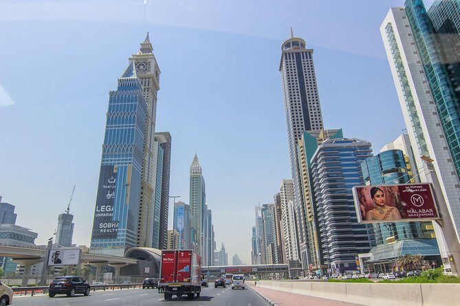 Dubai Private Arrival Airport Transfer to Any Hotels in UAE - The ride itself: luggage help, A/C comfort, and a smooth path