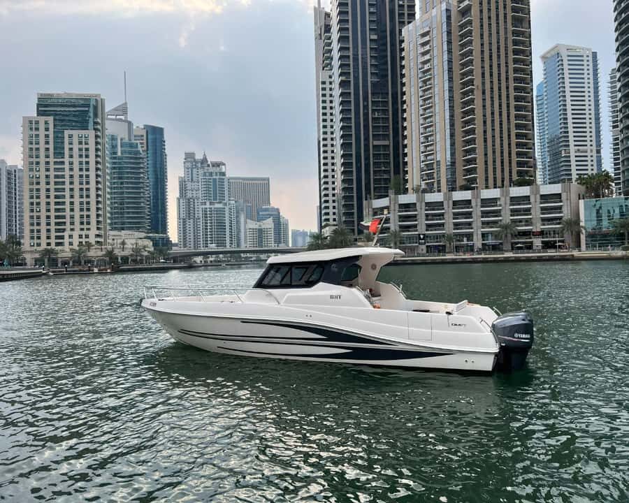 Dubai: Private Boat Cruise from Dubai Marina - Dubai Marina yacht cruise: what you’re really buying
