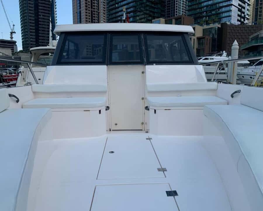 Dubai: Private Boat Cruise from Dubai Marina - Fishing gear (only for 4-hour trips)
