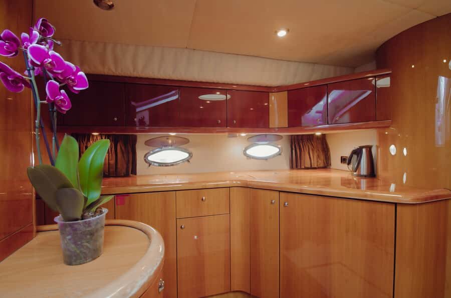 Dubai: Private Boat Cruise from Dubai Marina up to 12 people - Comfort and crew: where the experience becomes easy