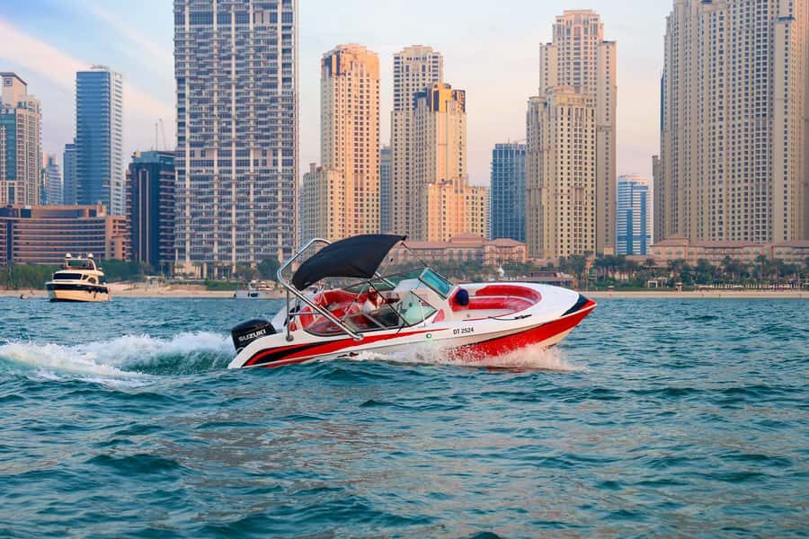 Dubai: Private Boat Tour - JBR/Burj Al Arab/Atlantis options - Private boat energy: why Dubai looks better from JBR and the harbor
