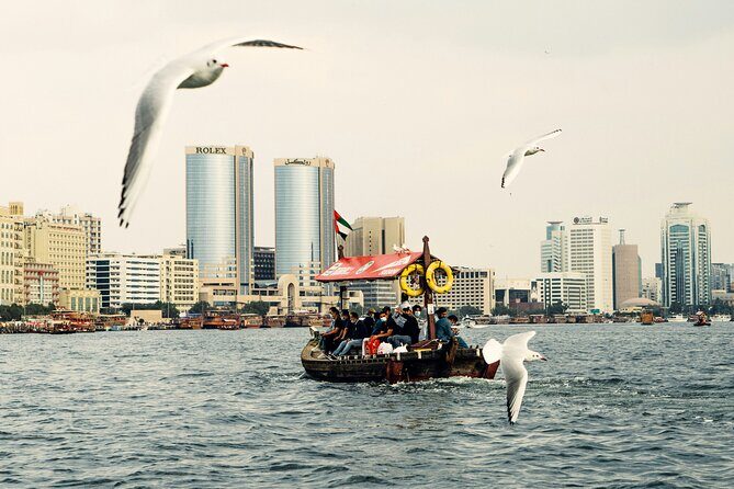 Dubai Private City Tour - Souk Madinat Jumeirah: traditional market vibes with Burj Al Arab in sight
