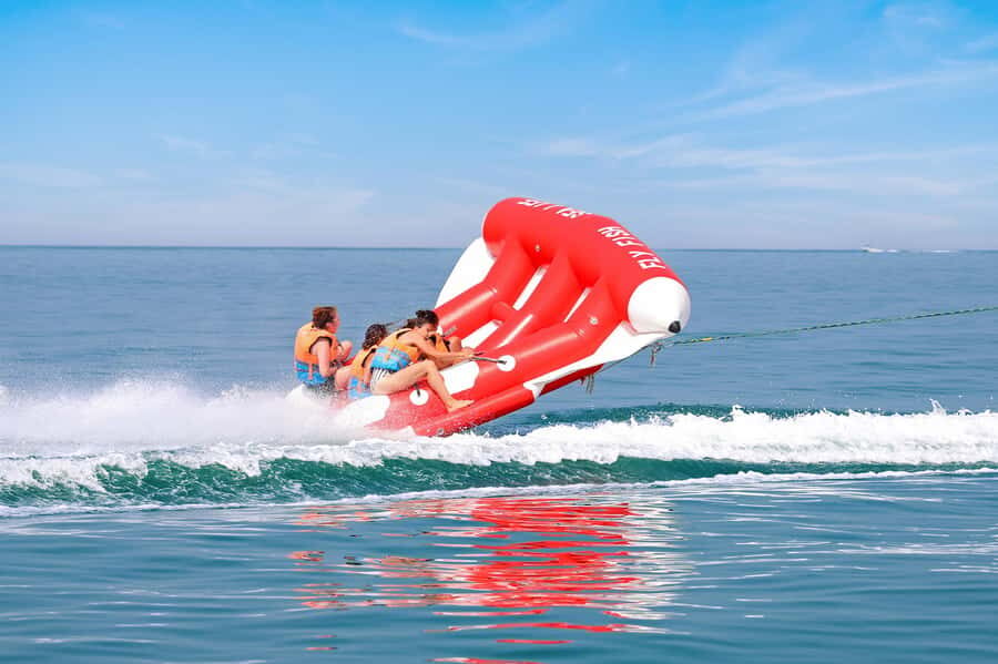 Dubai: Private Fly Fish Boat Ride - Safety briefing and gear: quick, serious, then fun