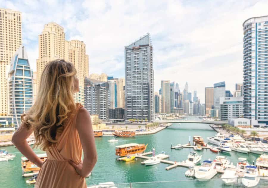 Dubai: Private Full Day City Tour with Burj Khalifa Ticket - Dubai Mall into Burj Khalifa Levels 124-125 and 148: what the ticket day feels like