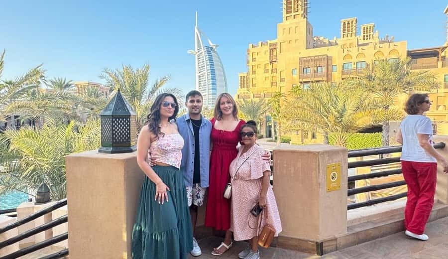 Dubai: Private Guided City Tour and Dubai Frame Entry Ticket - Dubai Marina: modern architecture, quick walking, and easy photo angles