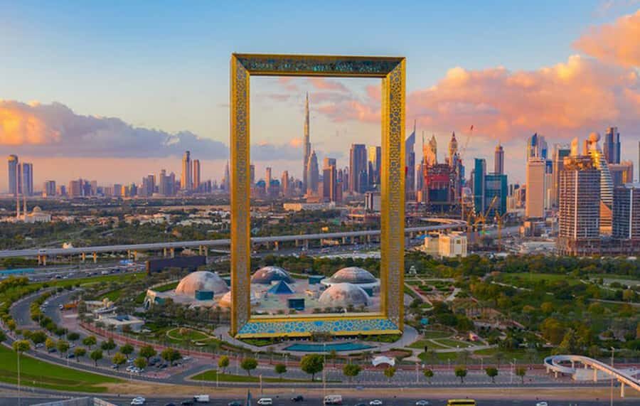 Dubai: Private Guided City Tour and Dubai Frame Entry Ticket - A smooth start: hotel pickup and A/C private transport