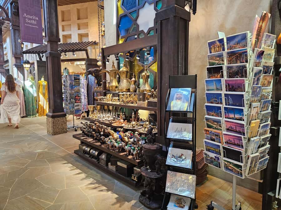 Dubai: Private Layover Tour with Choice of Duration - Dubai Frame: the fast way to see past and future
