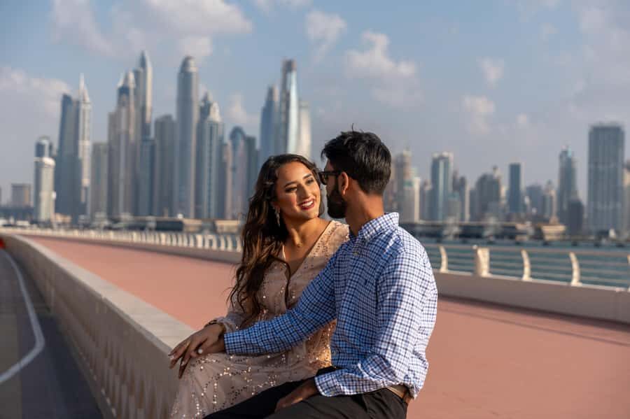 Dubai: Private Photoshoot with Hotel Pickup and Drop-off - Picking Your Location(s): Iconic Dubai, Desert, Beach