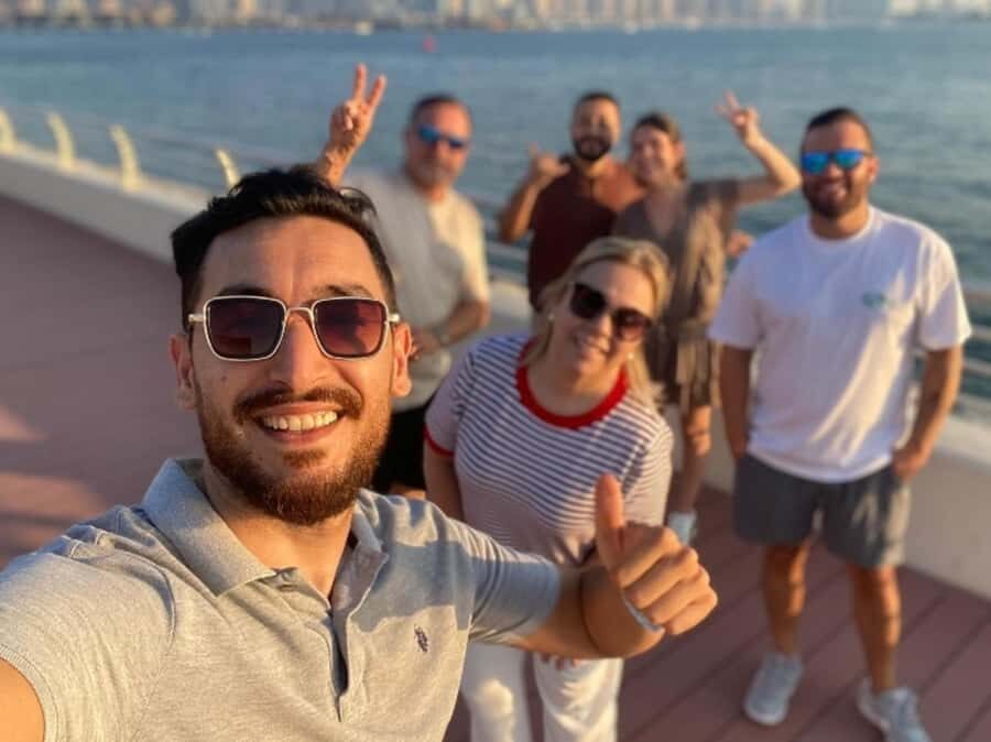 Dubai: Private Shopping City Tour and Global Village Tickets - Dubai Fountain and Downtown Dubai: quick photo stops that work