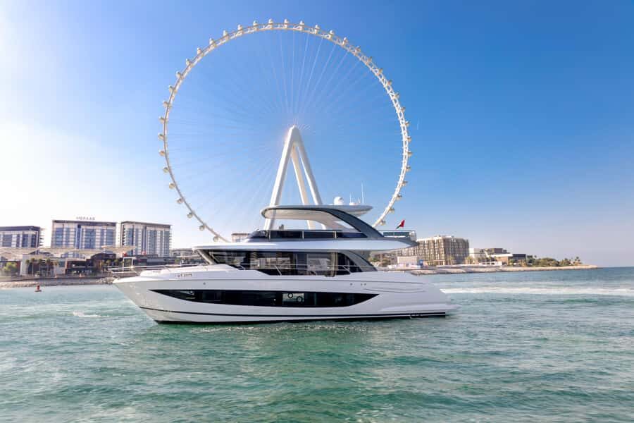 Dubai: Private VIP Luxury Yacht Tour with BBQ & Drinks - Getting On Board at Dubai Harbour (and What You Should Plan For)