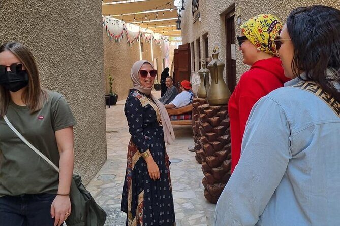 Dubai Private walking Tour Highlights & Hidden Gems - Stop 1: Dubai Spice Souk—follow the scents, then learn the logic