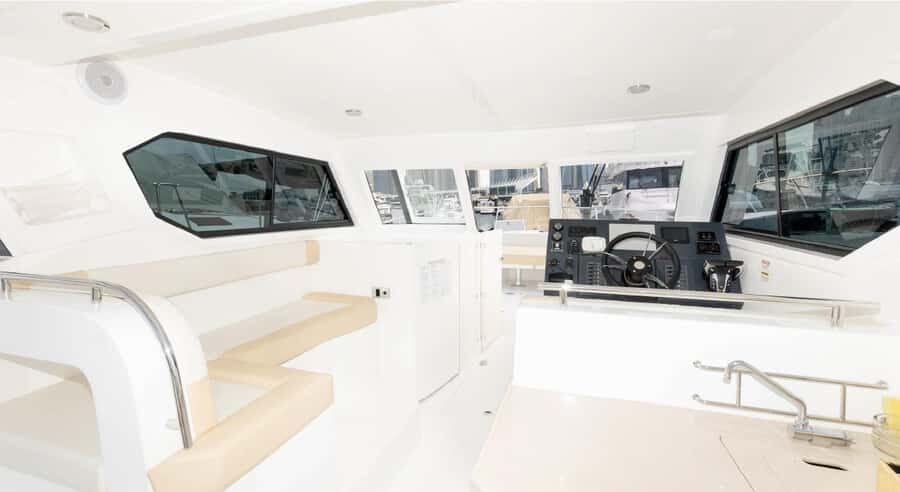 Dubai: Private Yacht Tour 36ft (+1 hr free) offer till Sep15 - What Your 36ft Private Yacht Day Really Feels Like