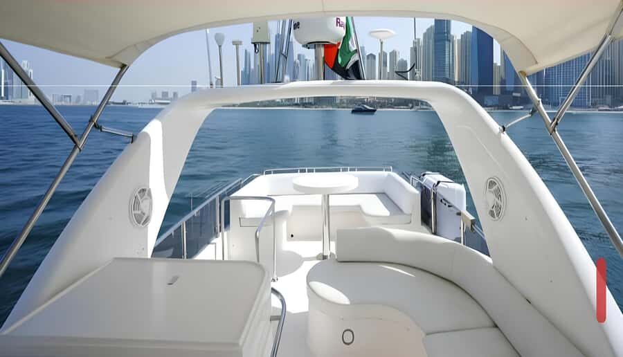 Dubai: Private Yacht Tour Experience with Soft Drinks - How the route works: Ain Dubai for 1 hour, then Burj Al Arab and Atlantis