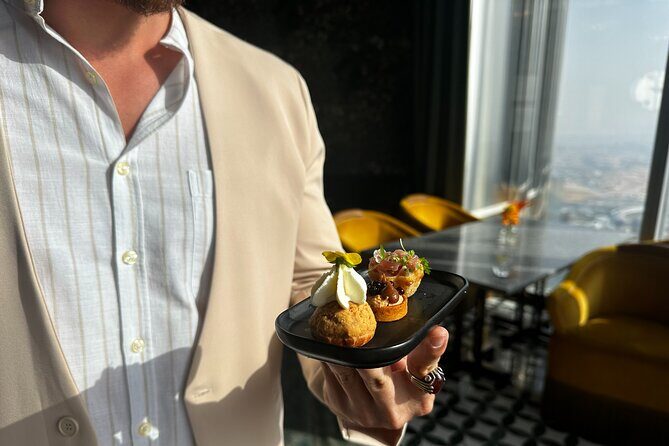 Dubai Secret Food Tours with Access to Burj Khalifa bar - Burj Khalifa to Dubai Mall: how the tour flows