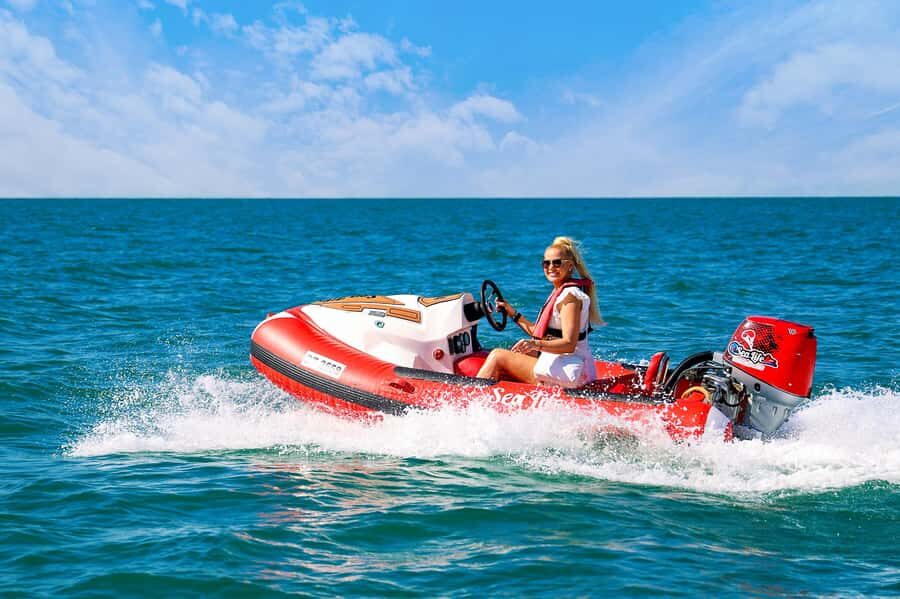 Dubai: Self-Drive Boat Experience for 1 or 2 People - The route: JBR to the Atlantis zone, in landmark-by-landmark blocks