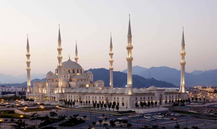 Dubai: Sheikh Zayed Mosque, Fujairah and Khorfakkan Tour - Key highlights worth your attention