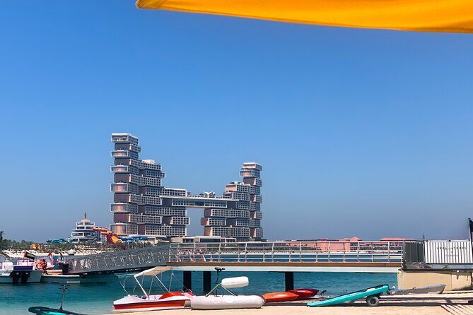 Dubai Sightseeing Day Trip from Abu Dhabi - From Abu Dhabi at 8:00: the coach ride reality