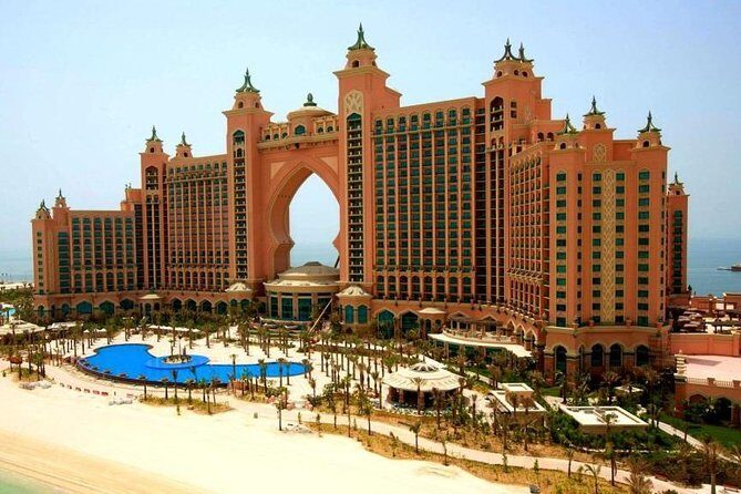 Dubai Sightseeing Tour - Atlantis The Palm: a destination-style stop, not just a landmark