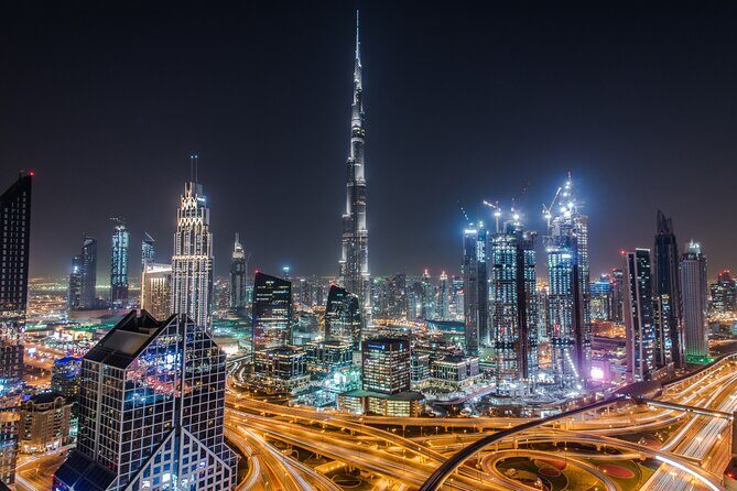 Dubai Sightseeing Tour in 4x4 Private Vehicle - Souk Madinat Jumeirah shopping walk and Jumeirah Mosque photo stop