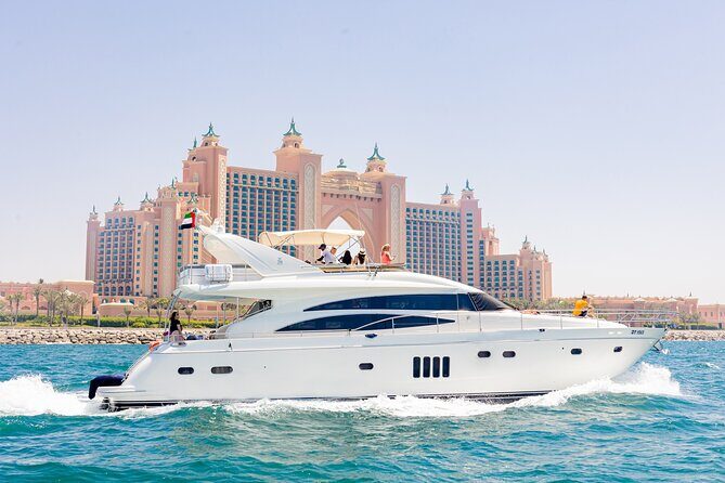 Dubai Sky Walker Sharing Yacht Tour with Live BBQ and Drinks - The audio guide and the views: how to get the most from the speakers