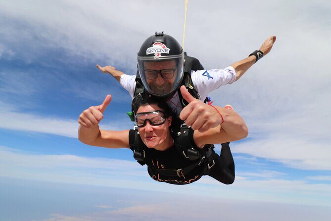 Dubai Skydive Tandem Over The Palm including Transfers - What to Wear for Harness Comfort (and Less Hassle)