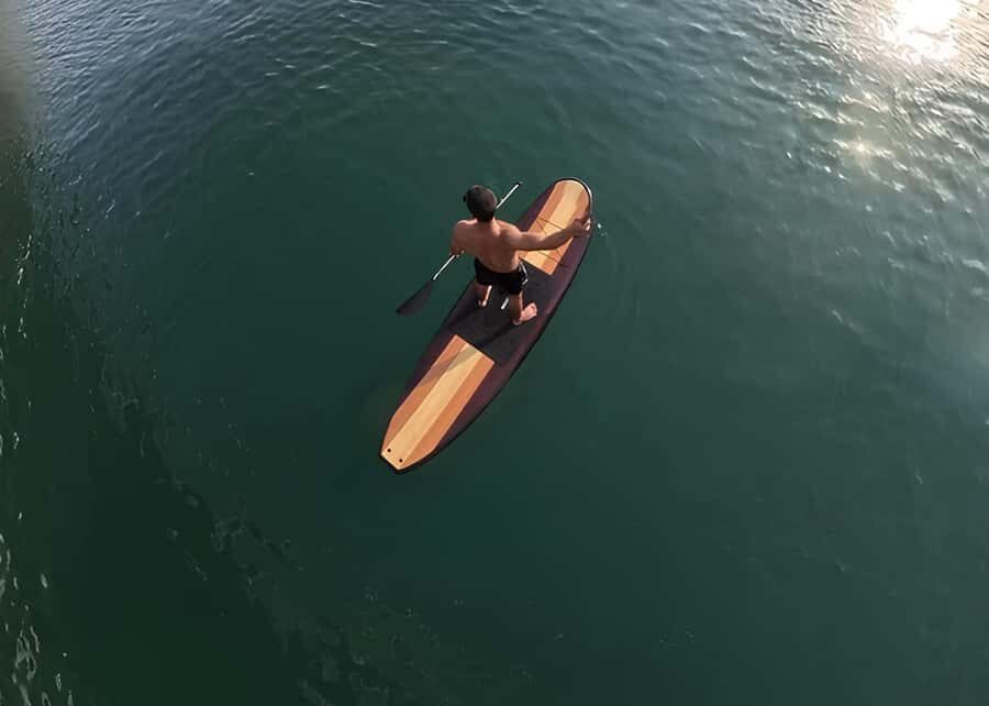 Dubai: Stand-Up Paddle Boarding with Burj Khalifa View - The 2-minute walk to the water and what you’ll do first
