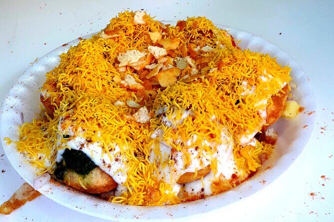 Dubai Street Food Tour - Meeting at Al Fahidi Fort: get oriented fast