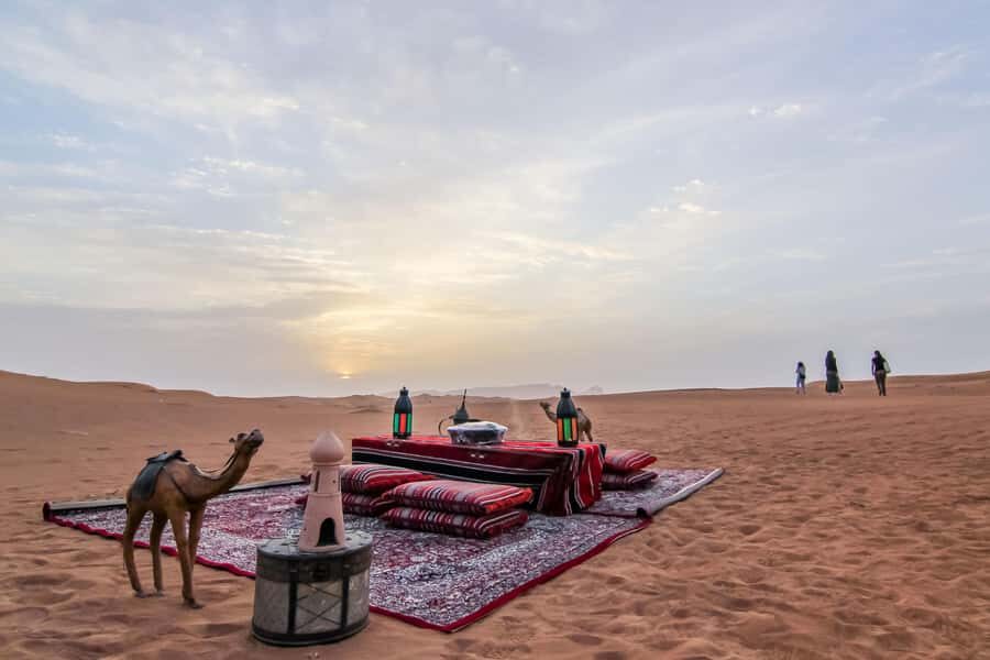 Dubai Sunrise Desert Camel Trek with Breakfast - Traditional low-seating breakfast box: what’s included and what to add for extra comfort