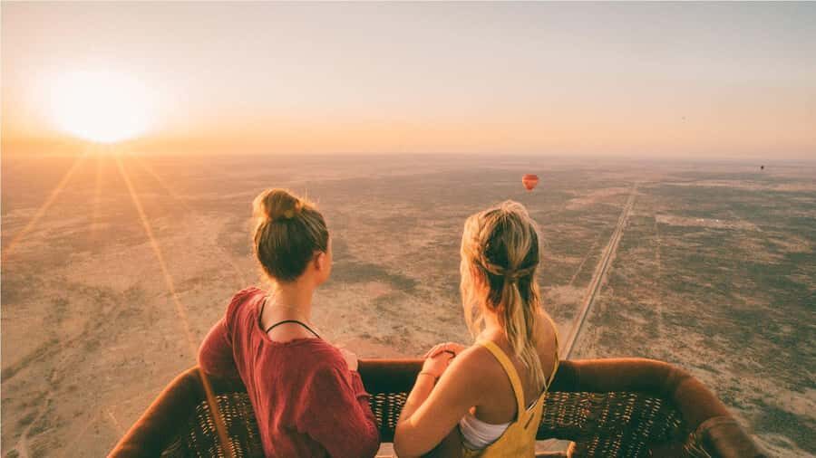 Dubai: Sunrise Hot Air Balloon Tour with E-Certificate - Should you book this Dubai sunrise hot air balloon?