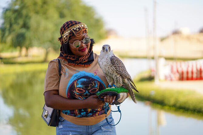 Dubai: Sunset Camel Trek, Al Khayma Camp, Stargazing & BBQ - Tea, dates, henna, and shisha: optional but fun if you like the vibe
