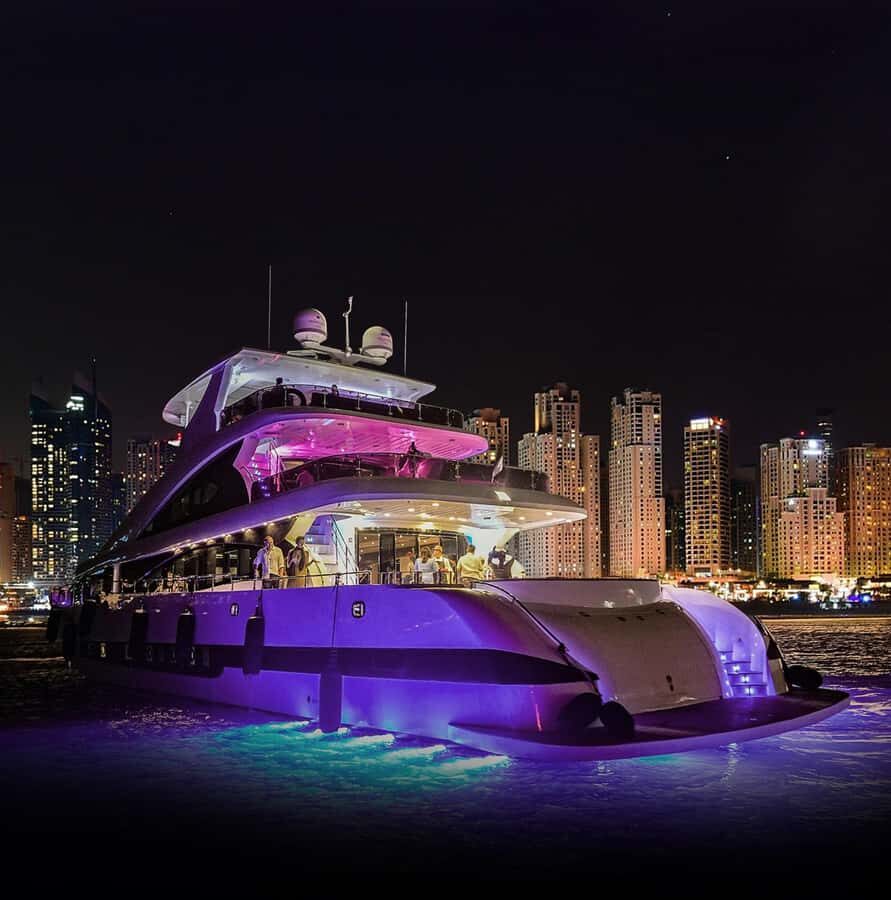 Dubai: Superyacht Experience with Party & Live DJ - How the Superyacht Party Works: Decks, DJ, and VIP Flow