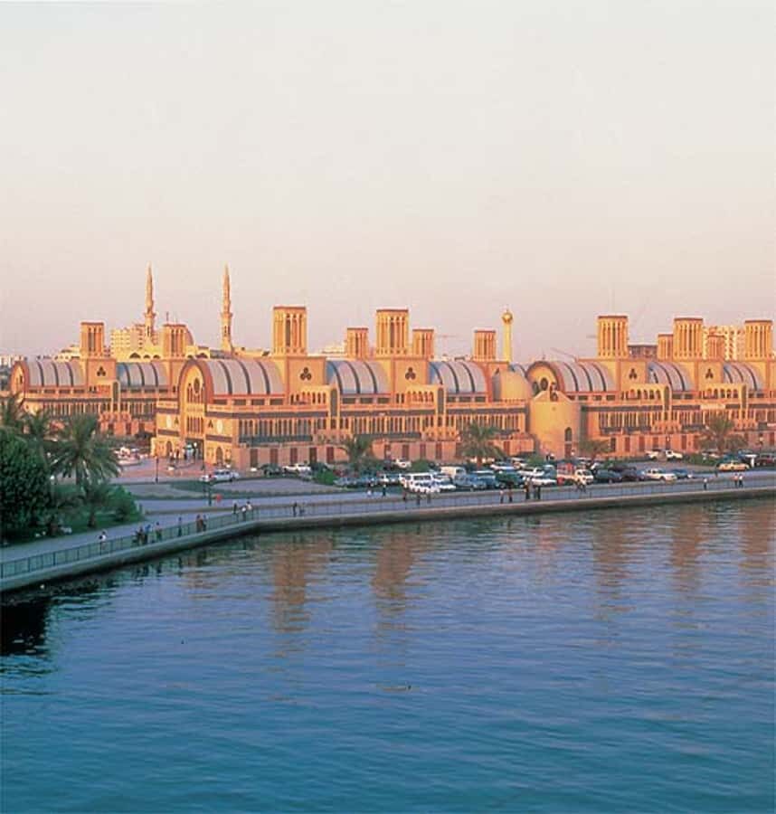 Dubai: The Pearl Of The Gulf - Half Day Sharjah City Tour - Sharjah feels like a calmer Gulf day: what this half-day gets you