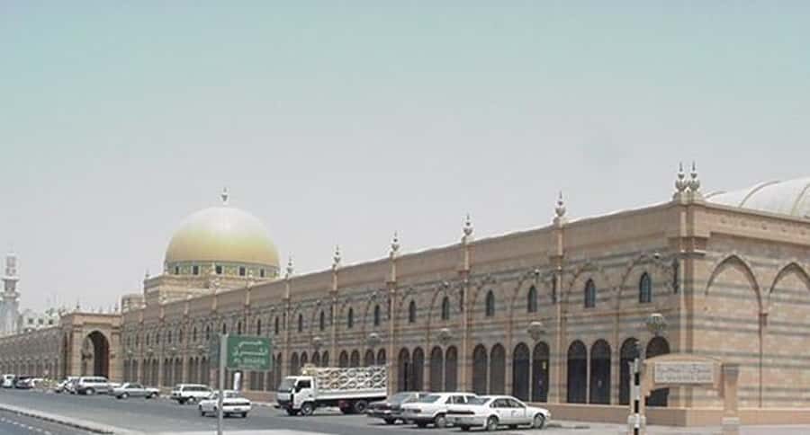 Dubai: The Pearl Of The Gulf - Half Day Sharjah City Tour - Al Noor Mosque and King Faisal Mosque: where the photos happen