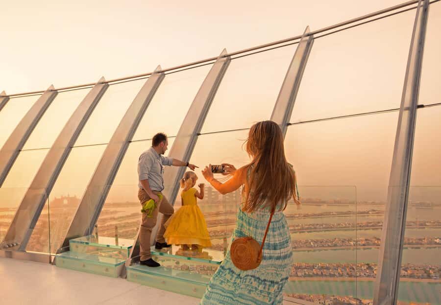 Dubai: The View At The Palm Ticket & 1.5 Afternoon Yacht - Small rules that matter: shoes, luggage, and what to bring