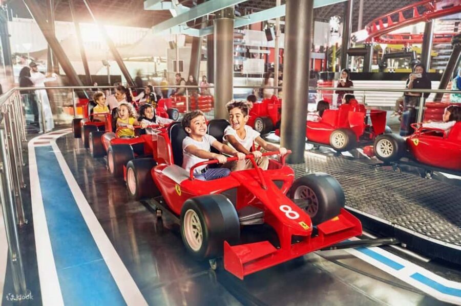Dubai: Theme Park Entry Ticket & Transfer - Choosing the right park: Ferrari World vs Warner Bros vs SeaWorld