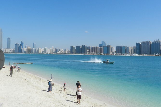 Dubai to Abu Dhabi Full Day Tour with Grand Mosque - Lunch: check your confirmation before you commit