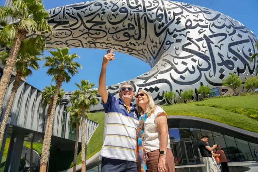 Dubai Top Highlights: Frame Entry, Souks, Abra & Street Food - Al Khayma Heritage House: where the street food becomes the anchor