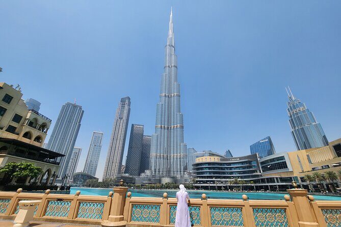 Dubai Top Ten Must-see Sights with Burj Khalifa and Transfers - Dubai Frame: a design-first stop with skyline payoff