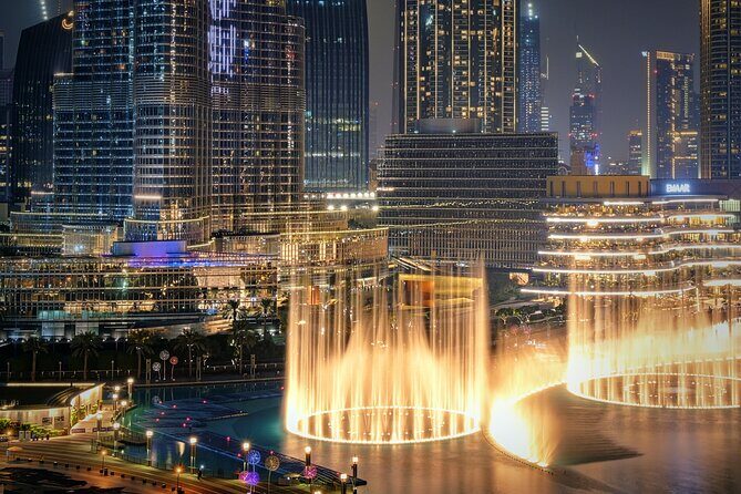 Dubai Tour At Night - Souk Madinat Jumeirah: culture-flavored shopping time